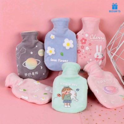 Vì sao nên chọn túi chườm nóng đau bụng kinh thay vì thuốc giảm đau?